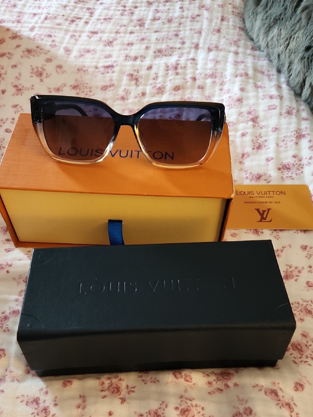 Inspired Gradient Black to Brown Square Sunglasses